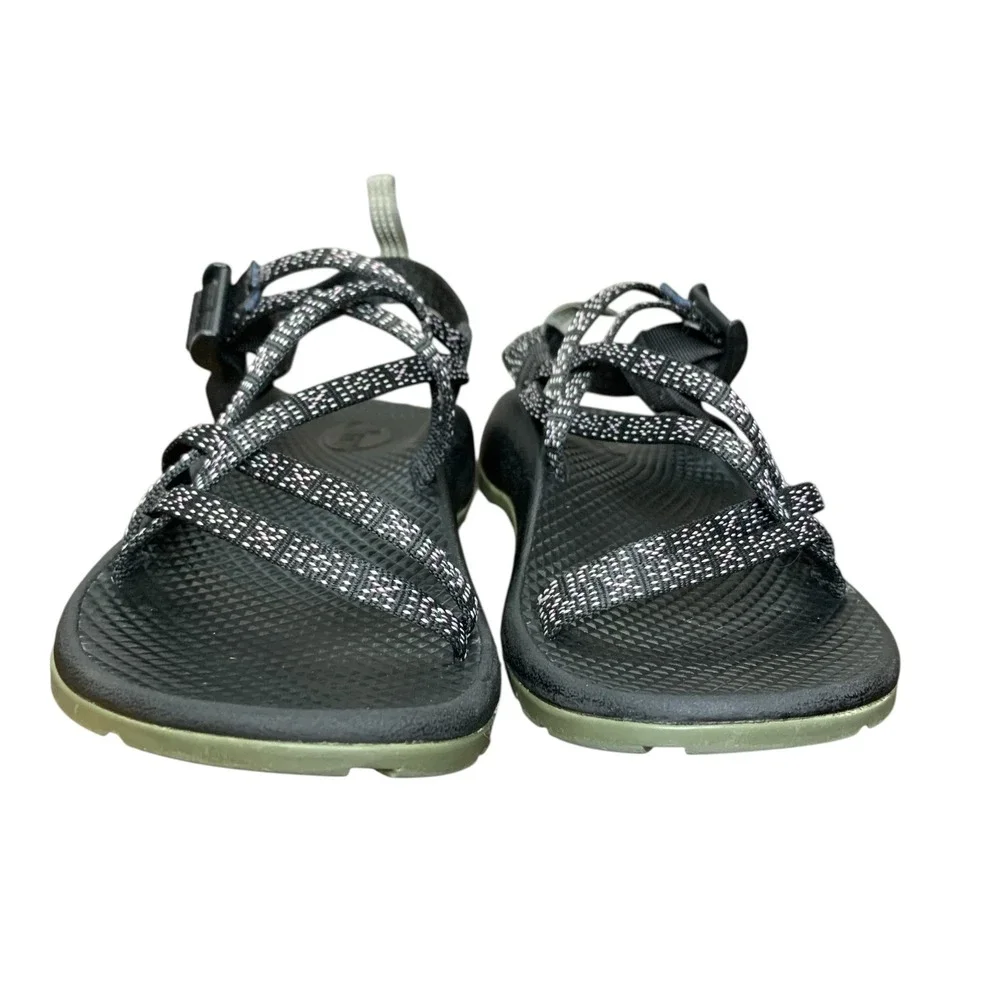 Chaco Z/Cloud X‎ Sport Sandals Adjustable Straps Black/White Kids Size 4